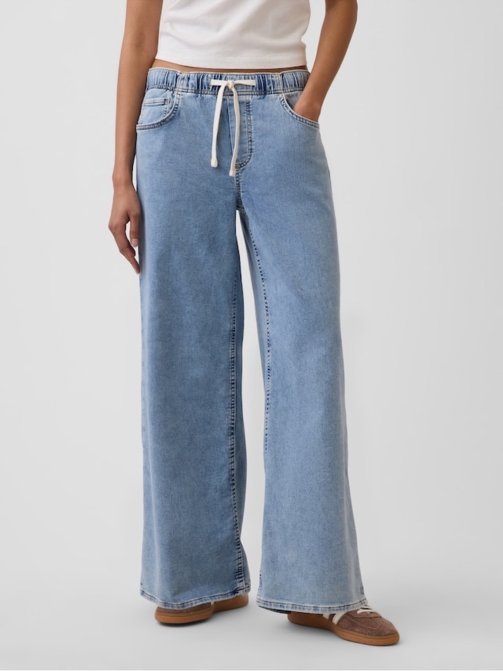 GAP Mid Rise Knit Easy Baggy Indigo Wide-Leg Drawstring Jeans - Picture 5 of 6